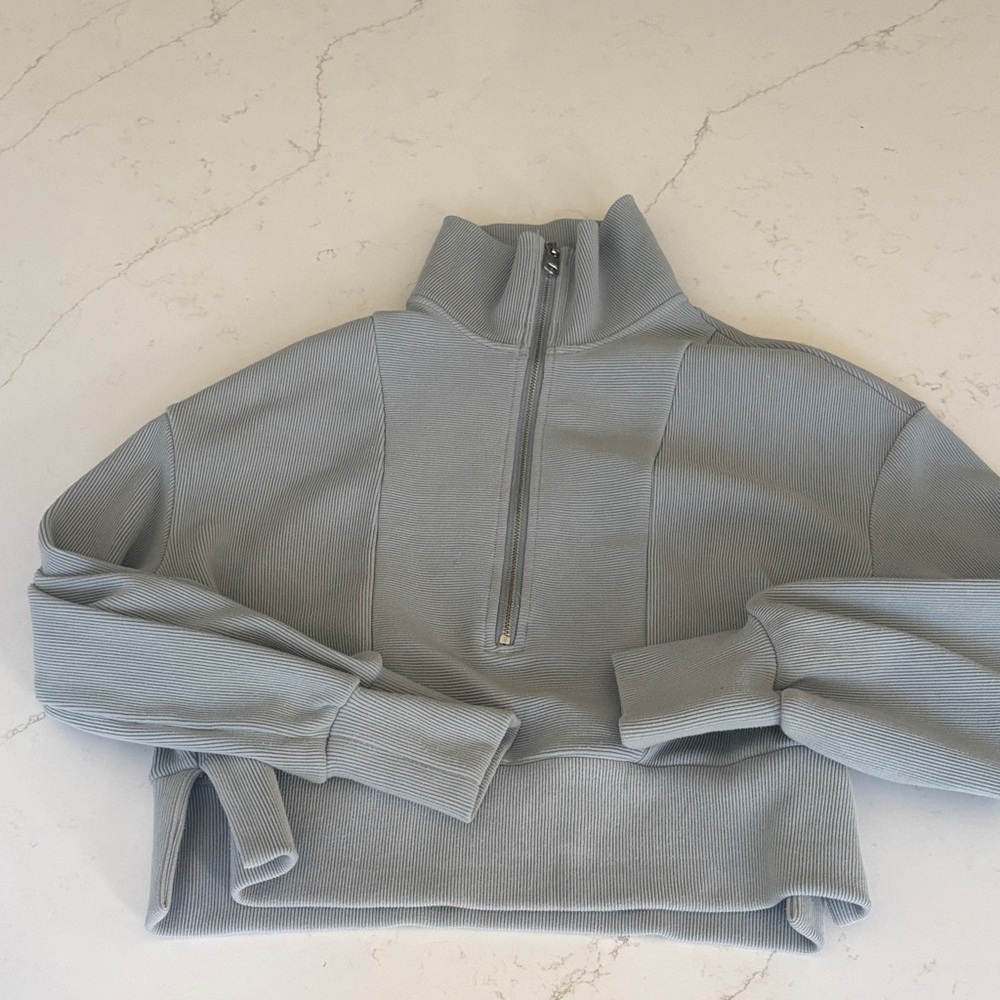 Varley Gray Ribbed Knit Top